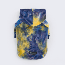 Load image into Gallery viewer, premium dog apparel sweater hoodies for winter, suitable for pit bulls, french bulldogs, big dogs, pugs, staffies and more